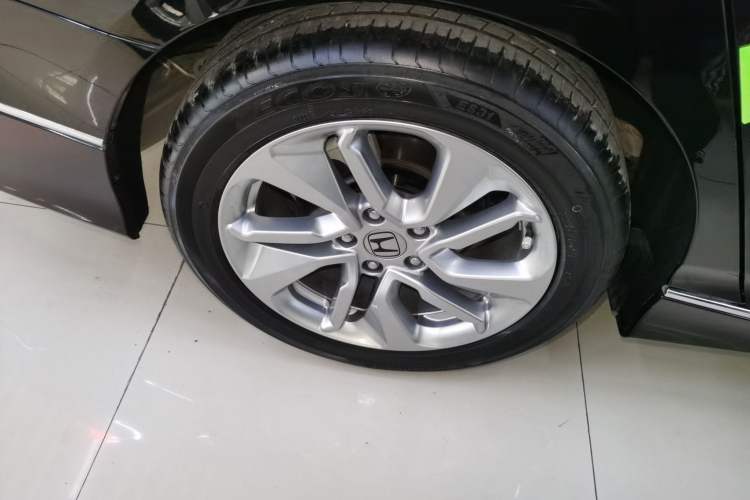 Used Honda Accord 2018 260TURBO Luxury Edition China VI Exterior 5