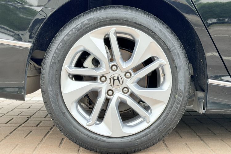 Used Honda Accord 2018 260TURBO Elite Edition China VI Exterior 5