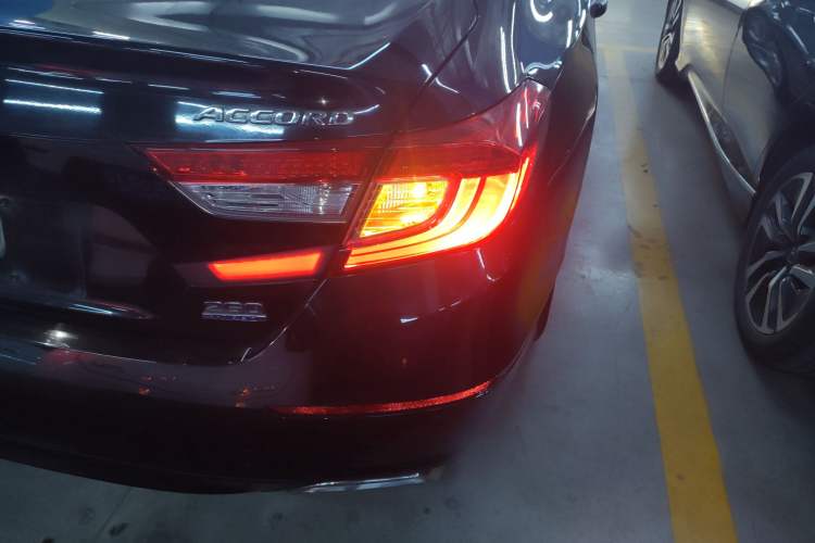 Used Honda Accord 2018 260TURBO Elite Edition China VI Exterior 6