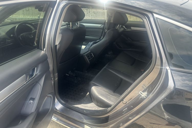 Used Honda Accord 2018 260TURBO Luxury Edition China VI Exterior 6