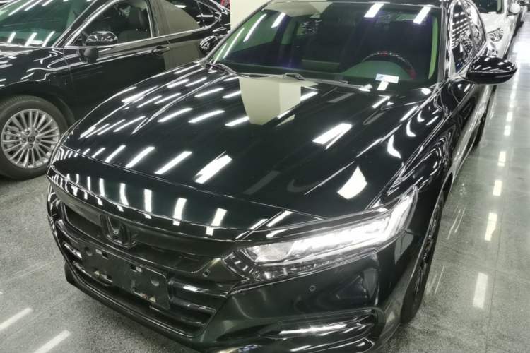 Used Honda Accord 2018 260TURBO Luxury Edition China VI Front