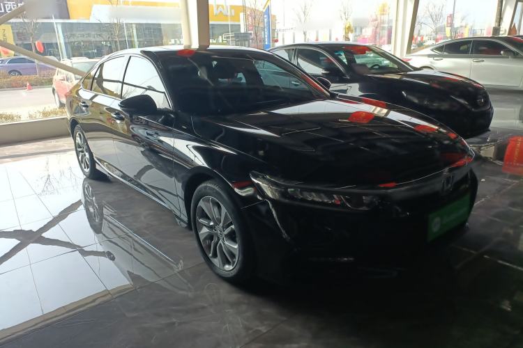 Used Honda Accord 2018 260TURBO Luxury Edition China VI Front Right 45 Deg