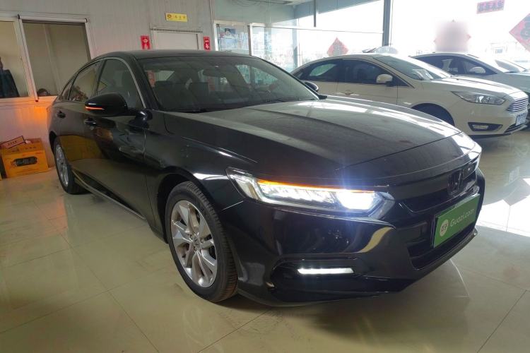 Used Honda Accord 2018 260TURBO Elite Edition China VI Front Right 45 Deg