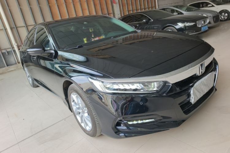 Used Honda Accord 2018 260TURBO Luxury Edition China VI Front Right 45 Deg