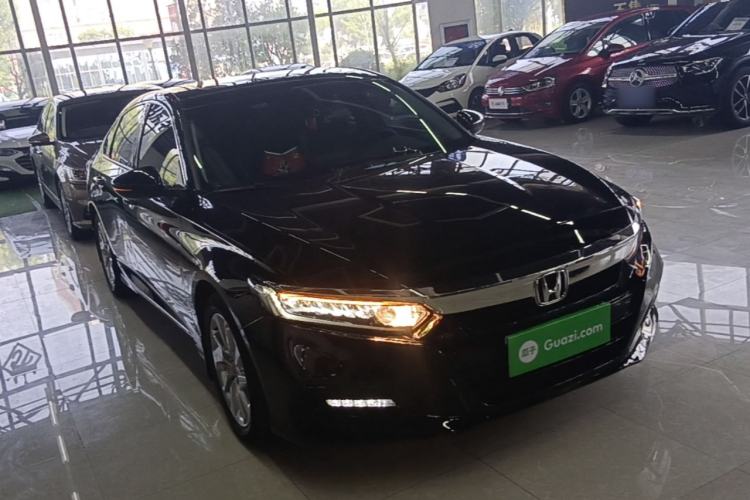 Used Honda Accord 2018 260TURBO Elite Edition China VI Front Right 45 Deg