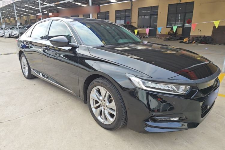Used Honda Accord 2018 260TURBO Luxury Edition China V Emission Standard Front Right 45 Deg