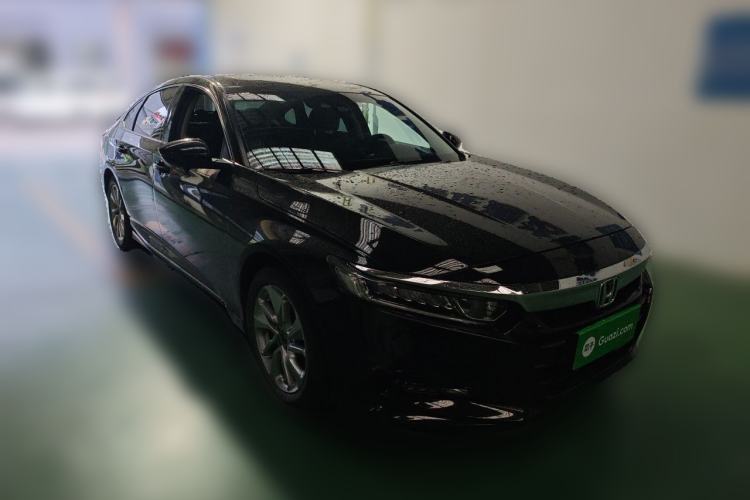 Used Honda Accord 2018 260TURBO Luxury Edition China V Emission Standard Front Right 45 Deg