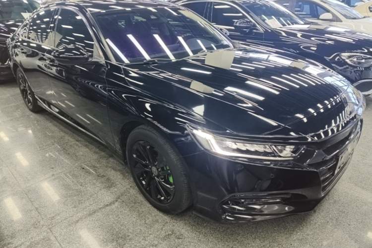 Used Honda Accord 2018 260TURBO Luxury Edition China VI Front Right 45 Deg