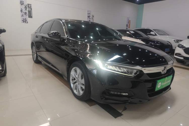 Used Honda Accord 2018 260TURBO Elite Edition China V Front Right 45 Deg