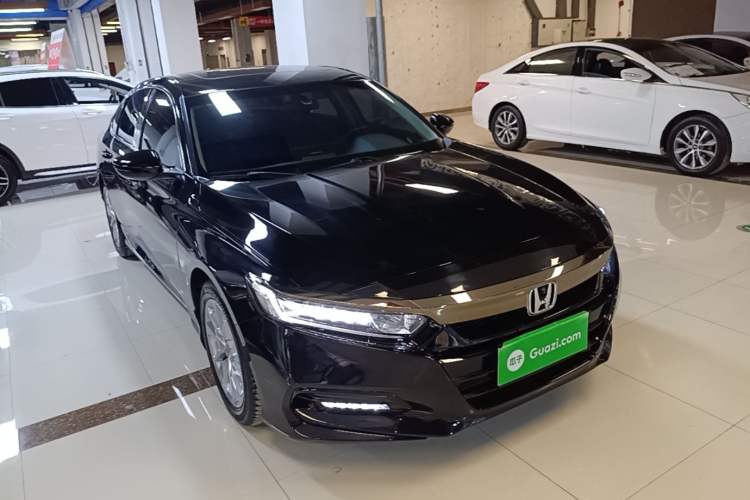 Used Honda Accord 2018 260TURBO Elite Edition China VI Front Right 45 Deg