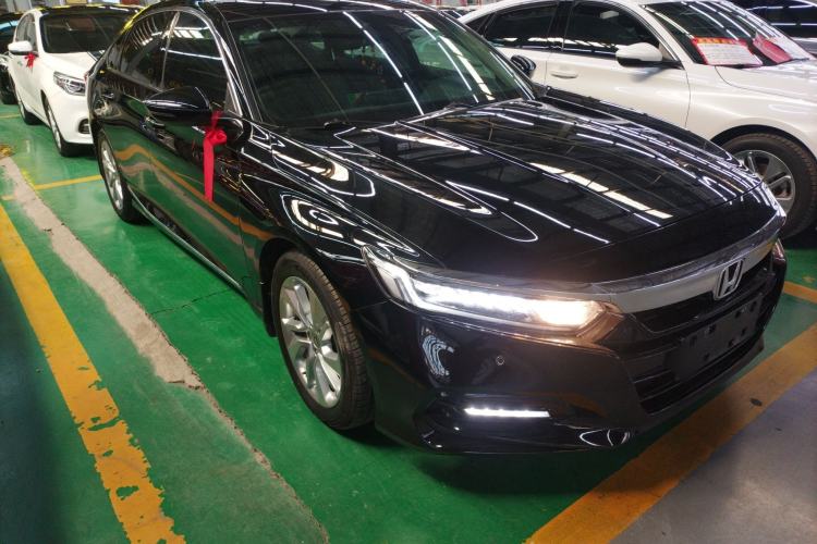 Used Honda Accord 2018 260TURBO Elite Edition China VI Front Right 45 Deg