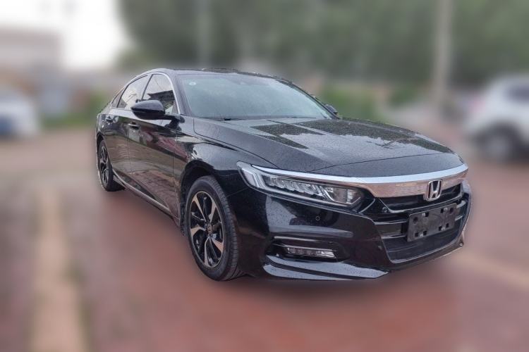 Used Honda Accord 2018 260TURBO Luxury Edition China V Emission Standard Front Right 45 Deg