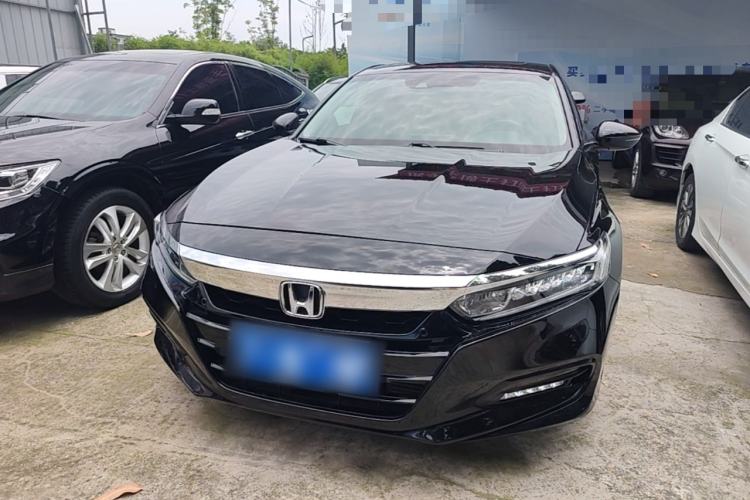 Used Honda Accord 2018 260TURBO Luxury Edition China VI Front