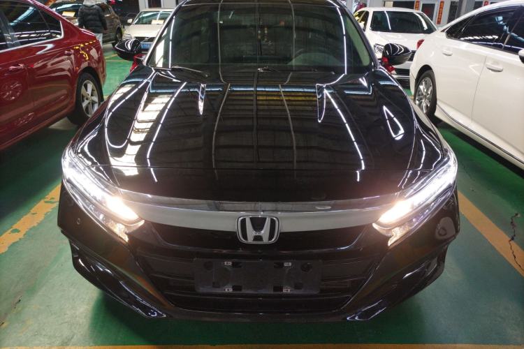 Used Honda Accord 2018 260TURBO Elite Edition China VI Front