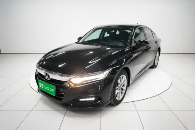 Honda Accord 2018 260TURBO Elite Edition China V usata