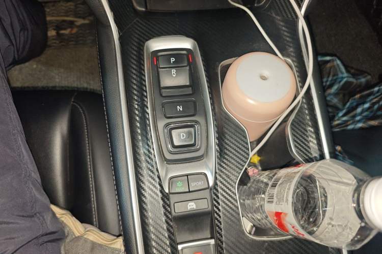 Used Honda Accord 2018 Rui Hybrid 2.0L Rui Ling Edition China VI Gear Lever