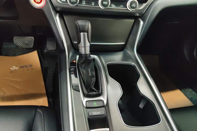 Used Honda Accord 2018 260TURBO Elite Edition China VI Gear Lever