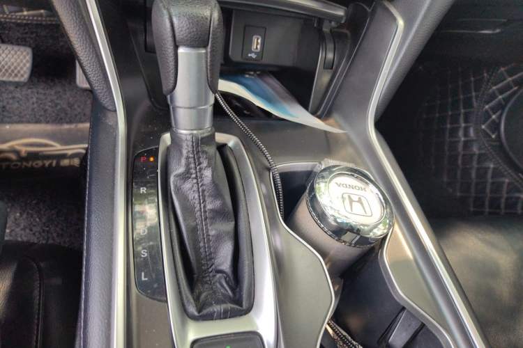 Used Honda Accord 2018 260TURBO Luxury Edition China V Emission Standard Gear Lever