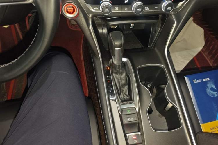 Used Honda Accord 2018 260TURBO Elite Edition China VI Gear Lever