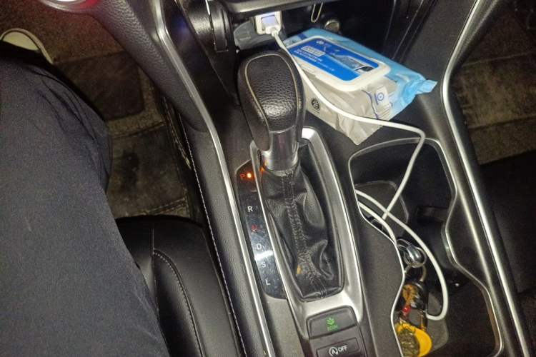 Used Honda Accord 2018 260TURBO Elite Edition China VI Gear Lever