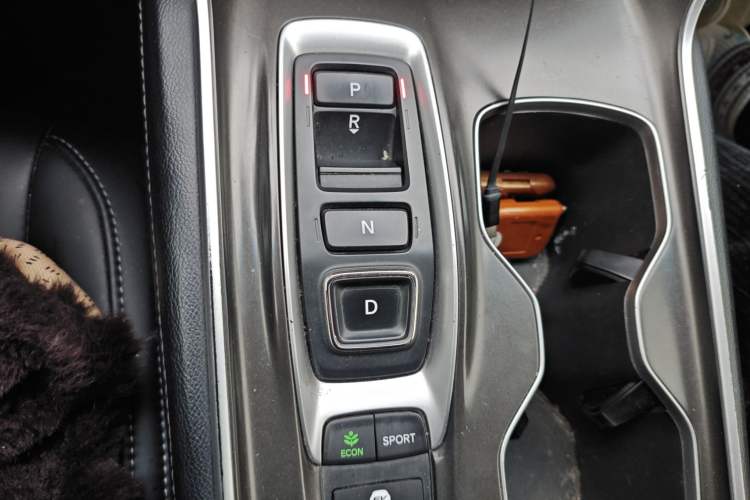 Used Honda Accord 2018 Rui·Hybrid 2.0L Rui Ku Edition China VI Gear Lever