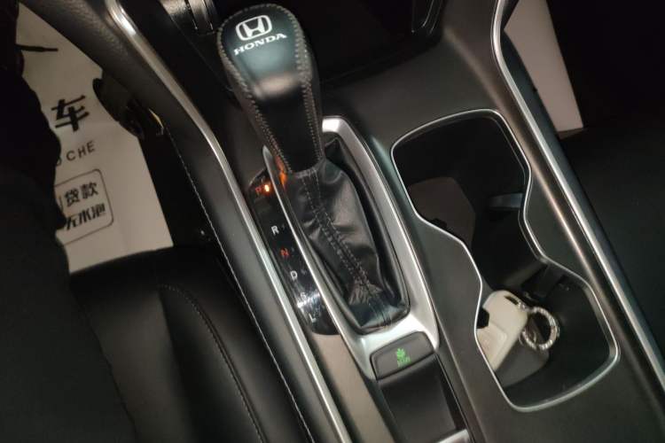 Used Honda Accord 2018 230TURBO Comfort Edition China VI Emission Standard Gear Lever