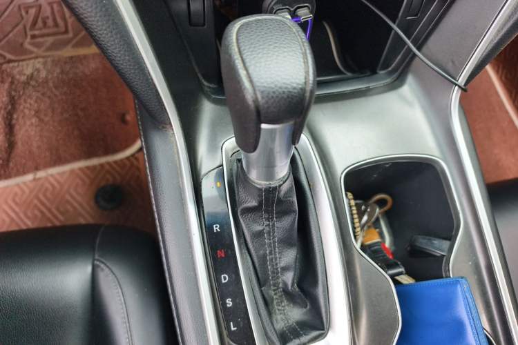 Used Honda Accord 2018 260TURBO Elite Edition China VI Gear Lever