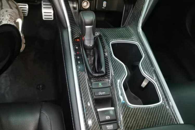 Used Honda Accord 2018 260TURBO Luxury Edition China VI Gear Lever