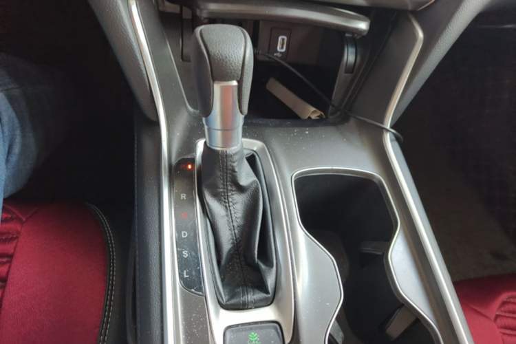 Used Honda Accord 2018 260TURBO Luxury Edition China VI Gear Lever