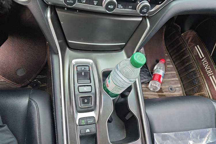 Used Honda Accord 2018 Rui·Hybrid 2.0L Rui Zhi Edition China VI Gear Lever