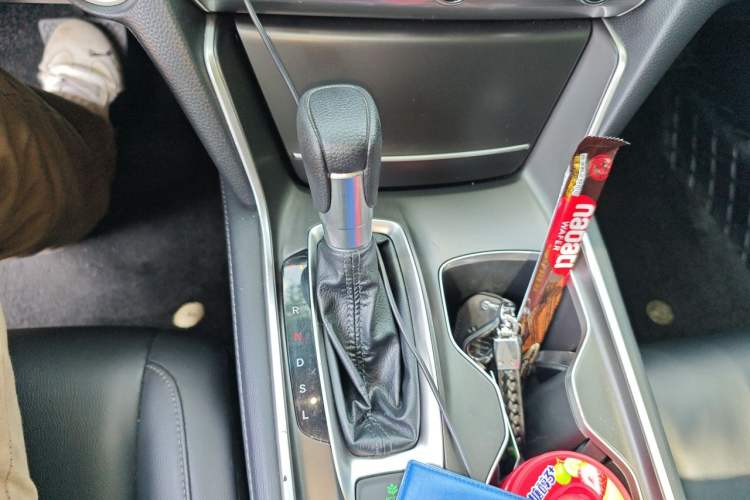 Used Honda Accord 2018 260TURBO Elite Edition China VI Gear Lever