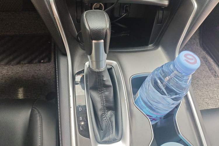 Used Honda Accord 2018 260TURBO Elite Edition China VI Gear Lever