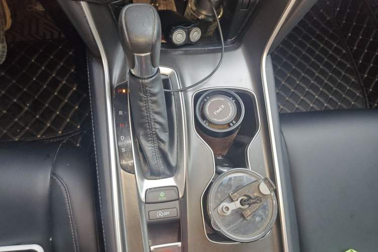 Used Honda Accord 2018 260TURBO Luxury Edition China V Emission Standard Gear Lever