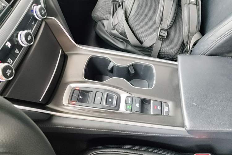 Used Honda Accord 2018 Rui·Hybrid 2.0L Rui Ku Edition China VI Gear Lever