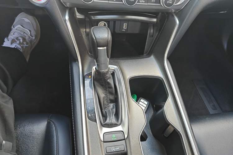 Used Honda Accord 2018 260TURBO Elite Edition China V Gear Lever