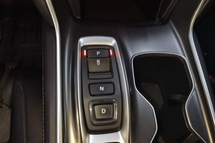 Used Honda Accord 2018 Rui·Hybrid 2.0L Rui Zhi Edition China VI Gear Lever