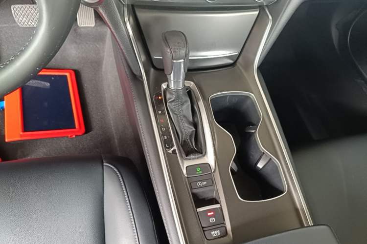 Used Honda Accord 2018 260TURBO Elite Edition China V Gear Lever