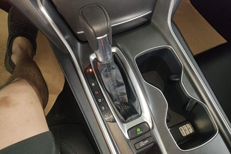 Used Honda Accord 2018 260TURBO Elite Edition China VI Gear Lever