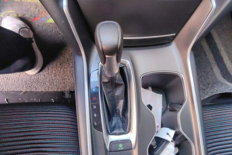 Used Honda Accord 2018 260TURBO Elite Edition China VI Gear Lever