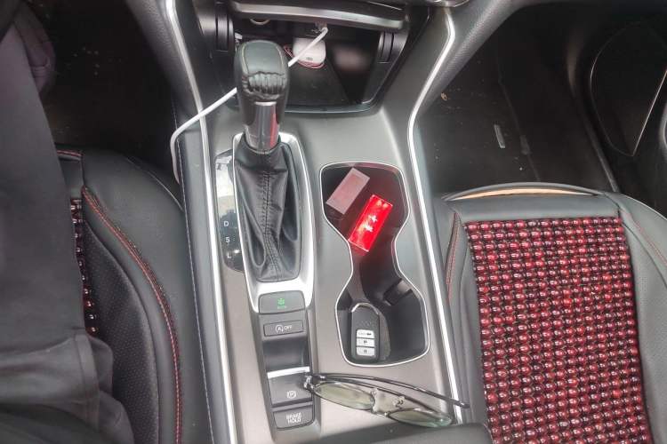 Used Honda Accord 2018 260TURBO Elite Edition China VI Gear Lever