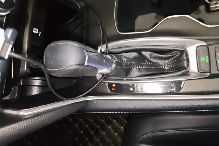Used Honda Accord 2018 260TURBO Luxury Edition China VI Gear Lever