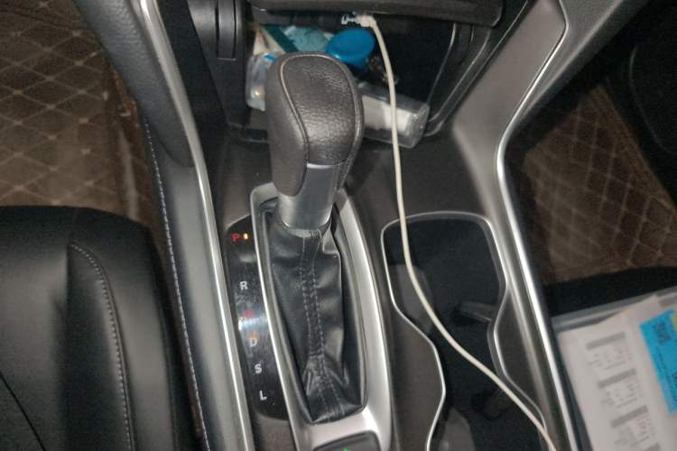 Used Honda Accord 2018 260TURBO Prestige Edition China VI Gear Lever