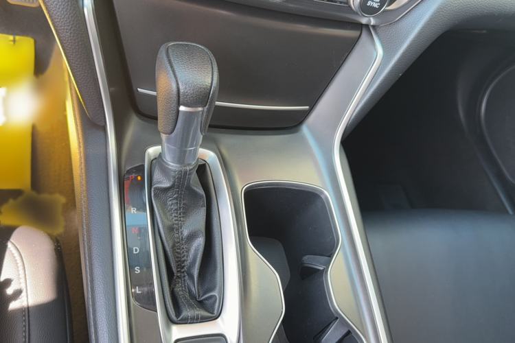 Used Honda Accord 2018 260TURBO Elite Edition China VI Gear Lever