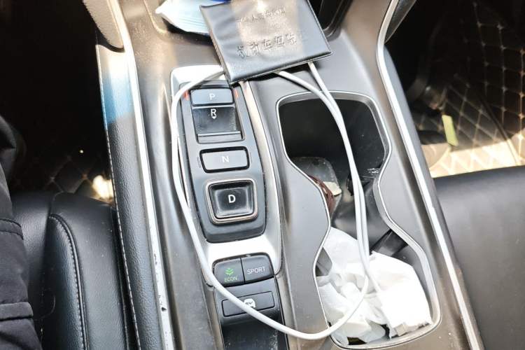 Used Honda Accord 2018 Rui·Hybrid 2.0L Rui Zhi Edition China VI Gear Lever