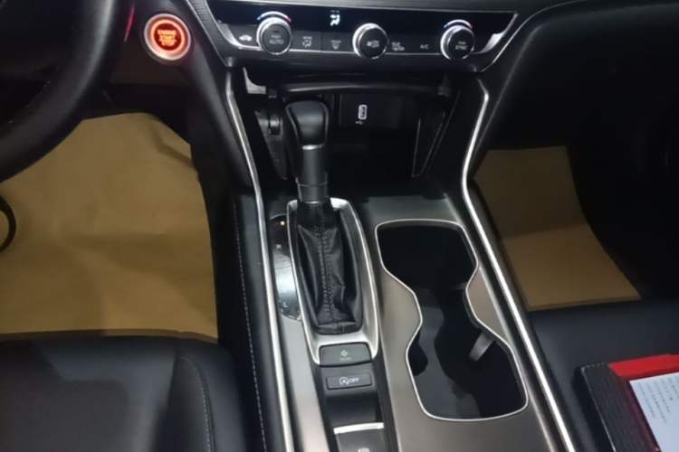 Used Honda Accord 2018 260TURBO Elite Edition China VI Gear Lever