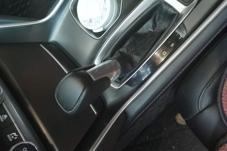 Used Honda Accord 2018 260TURBO Elite Edition China VI Gear Lever