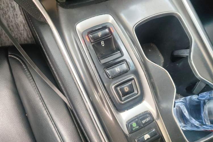 Used Honda Accord 2018 Rui Hybrid 2.0L Rui Ling Edition China VI Gear Lever