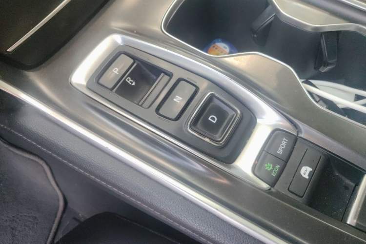 Used Honda Accord 2018 Rui Hybrid 2.0L Rui Ling Edition China VI Gear Lever