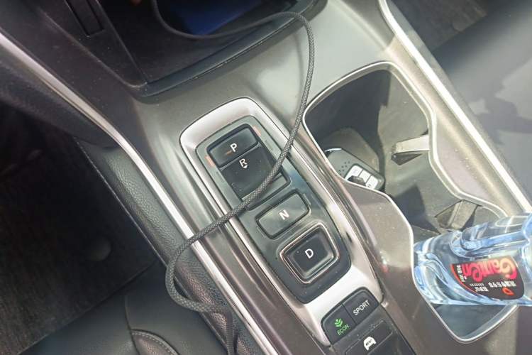 Used Honda Accord 2018 Rui Hybrid 2.0L Rui Ling Edition China VI Gear Lever