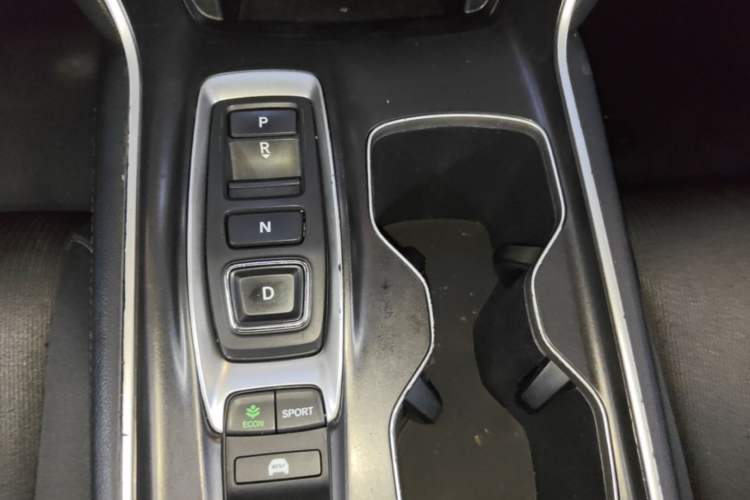 Used Honda Accord 2018 Rui·Hybrid 2.0L Rui Ku Edition China VI Gear Lever